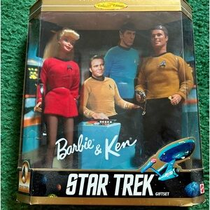 NIB.  NWOT. Vintage Barbie & Ken 30th anniversary collectors edition. Star Trek.